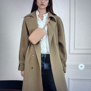 New Ela Jilly Elegant Cream Pebble Crossbody Bag